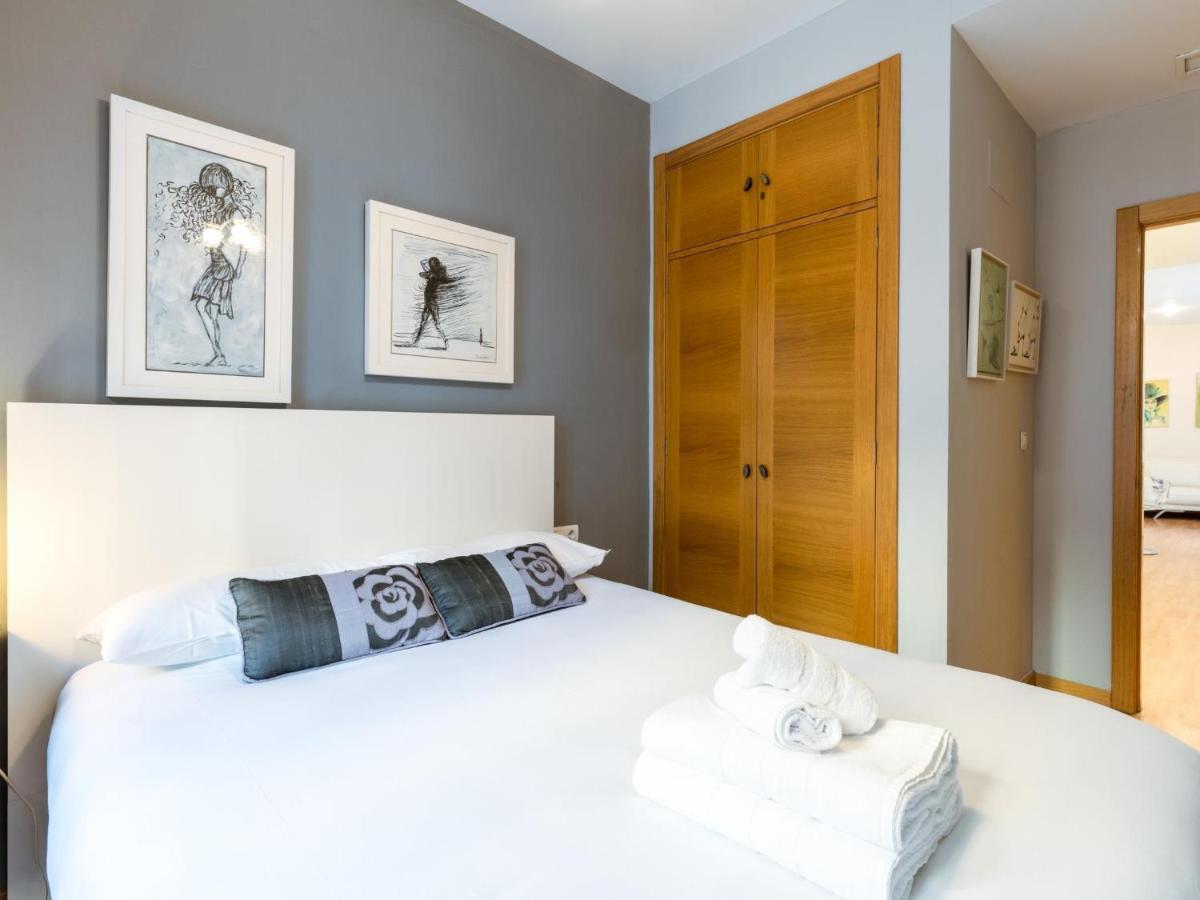 Holi-Rent Goya Apartment Seville Luaran gambar